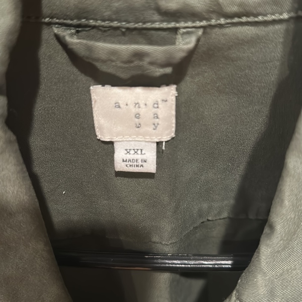Green jacket - Picture 2 of 6
